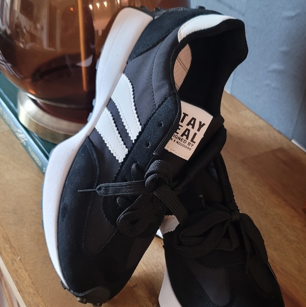 Adidas Women's Black and White Athletic Shoes